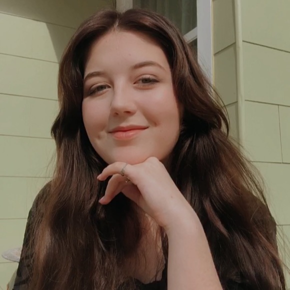 Meet your Posher, Sarah - Picture 7 of 8